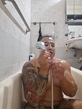 Snapshot of Rueditasss chatting on January 2026 02:48:02 AM Rueditasss online show from January 2026 02:48:02 AM