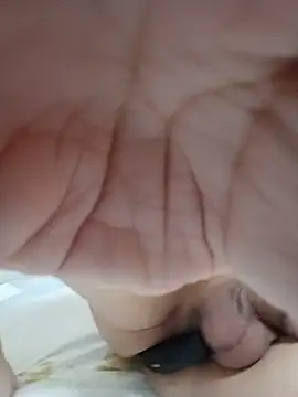 Snapshot of banaban87 chatting on June 2026 10:16:01 PM banaban87 online show from June 2026 10:16:01 PM