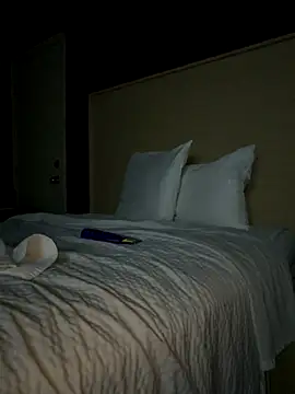 sissy diorcd online show from November 2025 10:04:02 AM