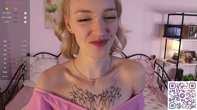 Snapshot of Grace_Glend chatting on June 2026 10:14:02 PM Grace Glend online show from June 2026 10:14:02 PM
