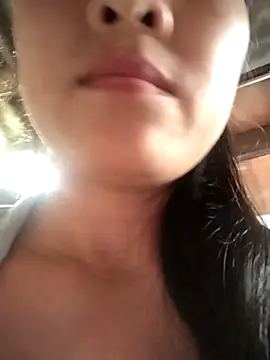 Spring-mky online show from November 2025 03:16:02 AM