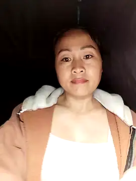 Spring-mky online show from November 2025 12:10:01 AM