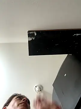 valentina herrrera online show from November 2025 04:17:01 PM