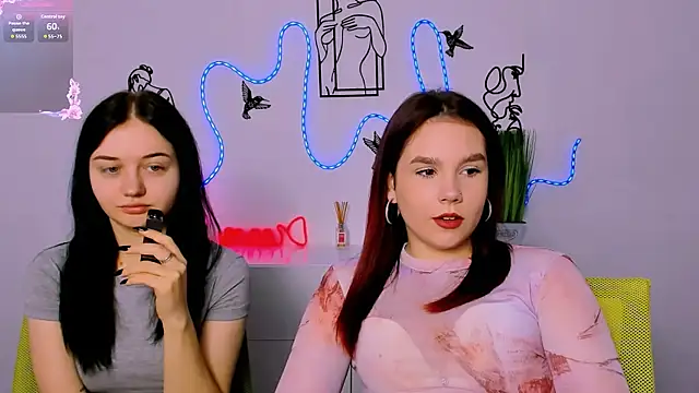 Snapshot of miki_ti chatting on March 2026 07:15:01 AM miki ti online show from March 2026 07:15:01 AM