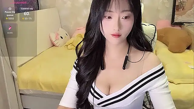 Ximi1 online show from October 2025 10:00:02 PM