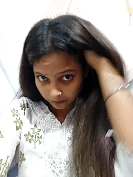 Anshika1431 online show from November 2025 03:52:02 AM