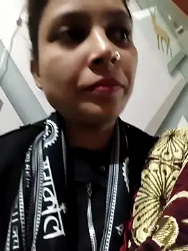 Anshika1431 online show from December 2025 03:16:02 AM