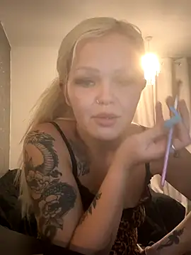 CherryXOX- online show from November 2025 07:08:02 PM