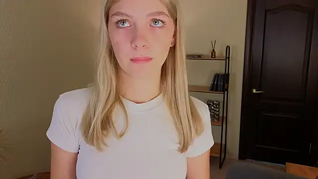 Susan Sanders  online show from October 2025 07:49:02 AM