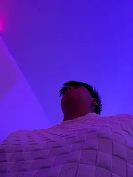 LiamSmith 1 online show from October 2025 08:00:02 PM