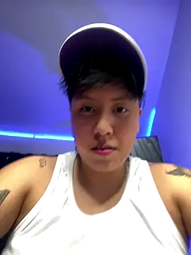 LiamSmith 1 online show from November 2025 05:45:02 PM