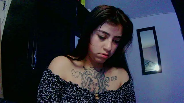 adri gomez1 online show from November 2025 07:29:02 AM