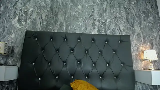 EuphoriaSavage online show from November 2025 01:13:02 PM