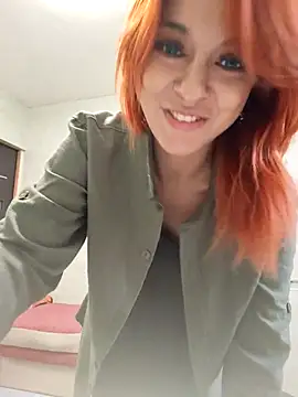 Snapshot of MaryTease chatting on November 2025 08:17:02 AM MaryTease online show from November 2025 08:17:02 AM