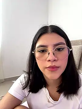 Julietalcl online show from January 2026 09:20:01 PM