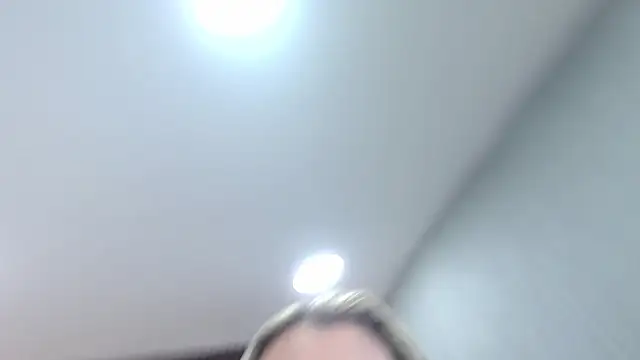 Snapshot of clara_luu_ chatting on October 2025 07:49:01 PM clara luu online show from October 2025 07:49:01 PM