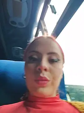 Snapshot of BiancaLuxor_ chatting on November 2025 06:52:02 PM BiancaLuxor online show from November 2025 06:52:02 PM