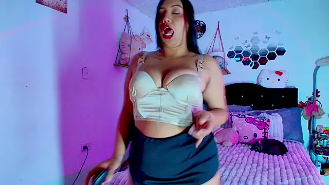 Snapshot of Lunaira_Deep chatting on January 2026 10:25:01 PM Lunaira Deep online show from January 2026 10:25:01 PM