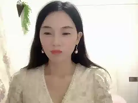 Keke-Baby170 online show from November 2025 01:57:02 PM