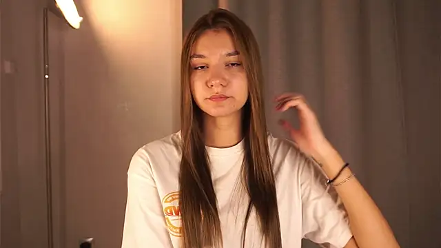 BrynnHolverson online show from October 2025 04:20:02 PM