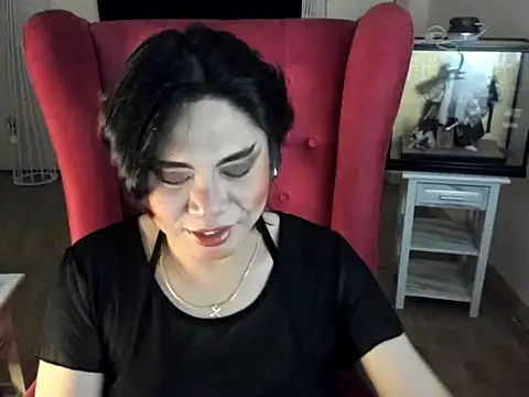 GoldenTs69 online show from November 2025 12:48:02 PM