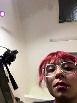 Emma duff online show from June 2026 11:58:01 AM