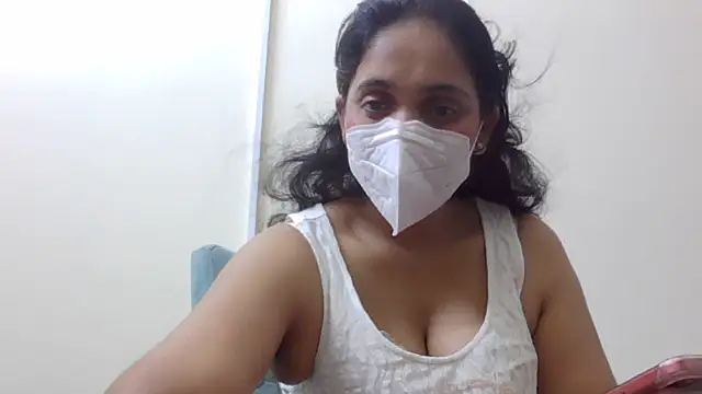 shainiasha1 online show from July 2026 06:00:02 PM