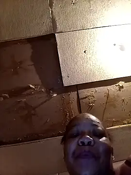 boobsqueenxo online show from January 2026 07:49:02 PM