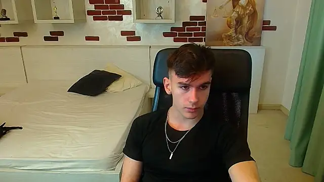 BradyFlint online show from November 2025 08:39:02 AM