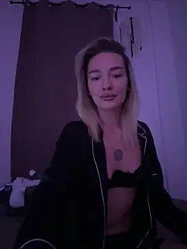 versediamond online show from November 2025 11:40:02 PM