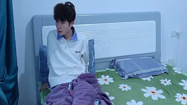 Snapshot of Stuffy-111 chatting on October 2025 02:23:01 AM Stuffy-111 online show from October 2025 02:23:01 AM