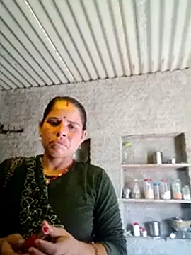 Snapshot of M-MAYA chatting on November 2025 06:16:02 AM M-MAYA online show from November 2025 06:16:02 AM