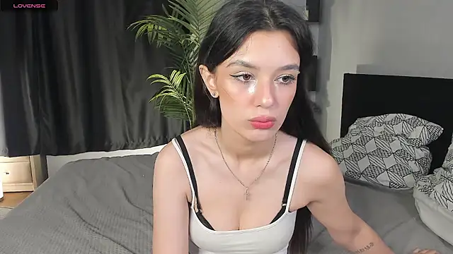 DemetraSadahiro online show from November 2025 09:34:01 AM