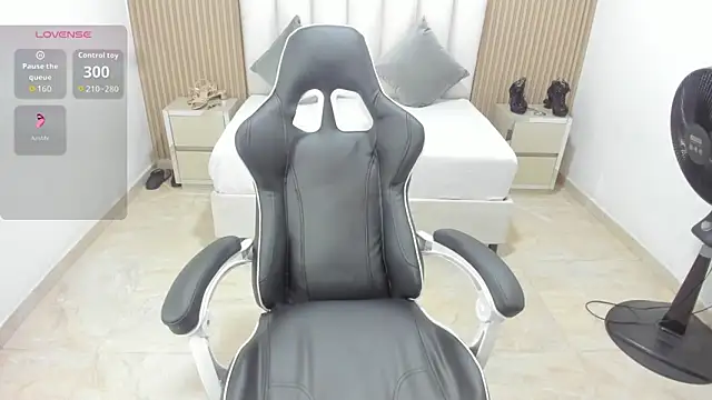 Aziz daud online show from March 2026 07:08:01 PM