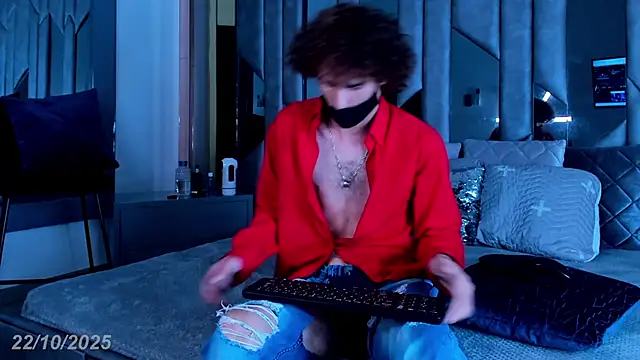 elias sn0w online show from October 2025 08:08:02 PM