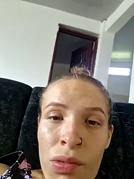 bambiluly online show from November 2025 07:36:02 PM