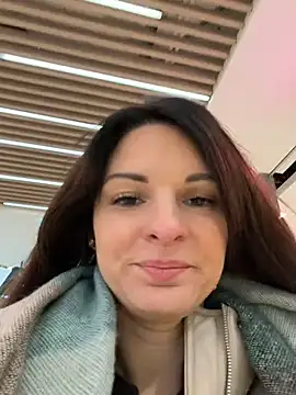 Snapshot of kinkysarahx chatting on February 2026 11:36:02 AM kinkysarahx online show from February 2026 11:36:02 AM