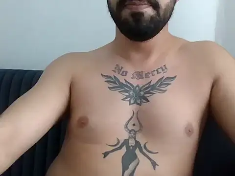 Scaryghost65 online show from November 2025 08:50:02 AM