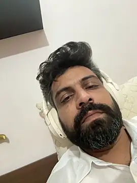 SoulHunt9 online show from October 2025 05:25:01 PM