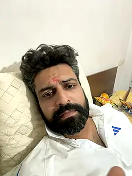 SoulHunt9 online show from October 2025 04:39:01 PM