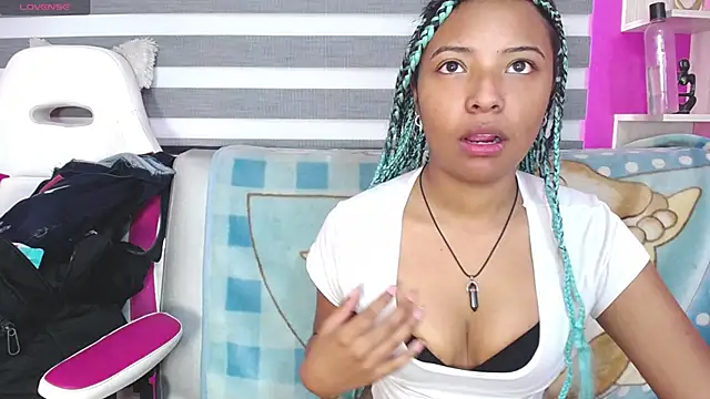 Zoe Rider online show from December 2025 12:57:02 PM