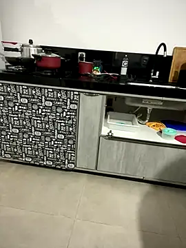 NatashaAzura online show from November 2025 03:34:01 PM