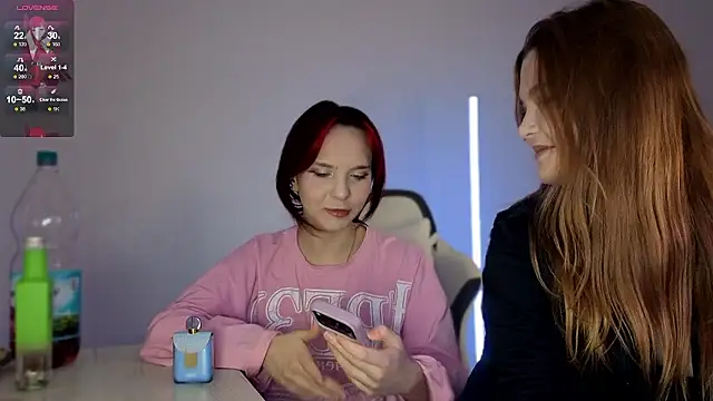 akemichkaa online show from January 2026 07:06:01 PM