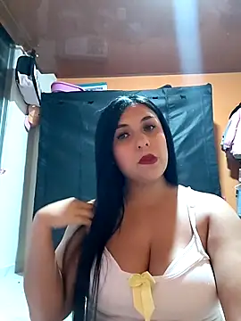 Kymberlaury online show from April 2026 03:31:02 AM