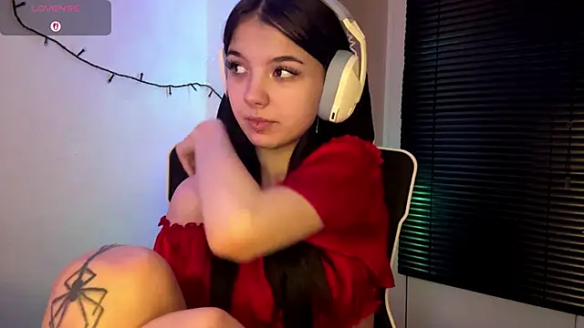 Snapshot of HanaMantanaDell chatting on February 2026 04:16:02 PM HanaMantanaDell online show from February 2026 04:16:02 PM