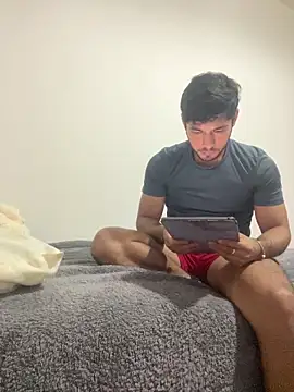 Twistermc11 online show from October 2025 05:19:02 AM