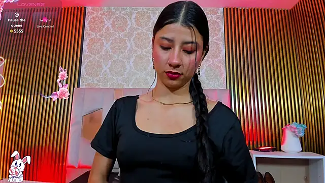 Adisson Tay online show from November 2025 11:38:02 AM