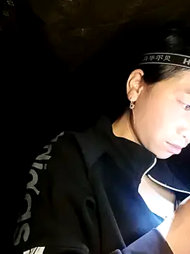 betihon-a online show from November 2025 09:36:01 PM