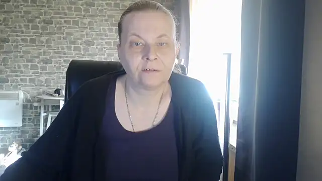 Diamond Bite online show from October 2025 08:38:01 AM