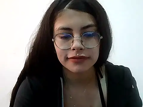 kaileyrivers online show from April 2026 11:52:02 AM